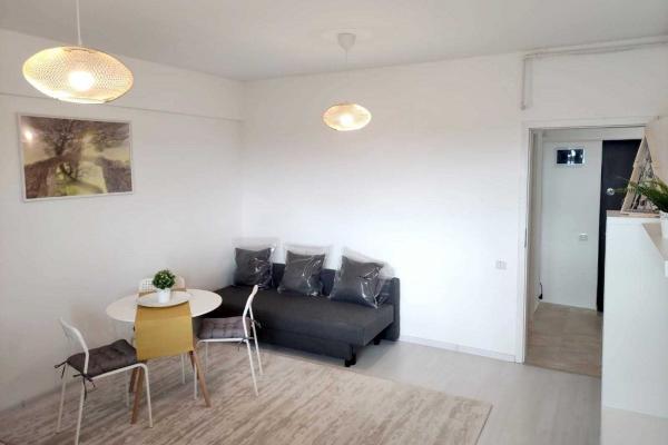 Apartament 2 camere 320 euro 5 minute pana la Metrou Berceni
