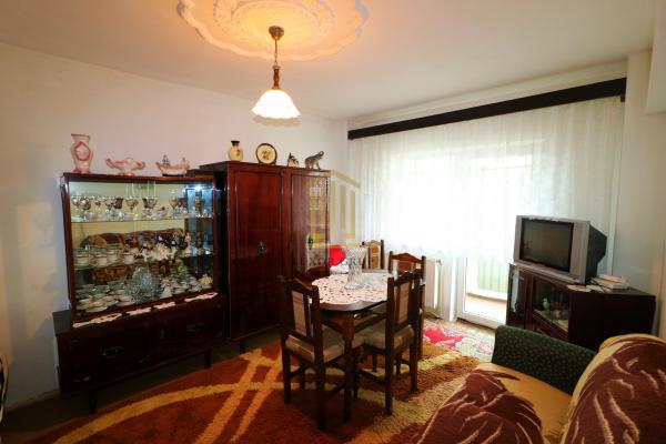 Apartament | Etaj 1 | Balcon | Pivnita | Bld. Mihai Viteazul