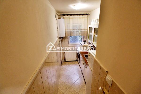 Apartament 2 camere, 40 mp, cartierul Dambu Pietros, Târgu Mureș