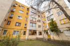 Apartament situat la etajul 3, în zona Lebăda Vlaicu, bloc X27.