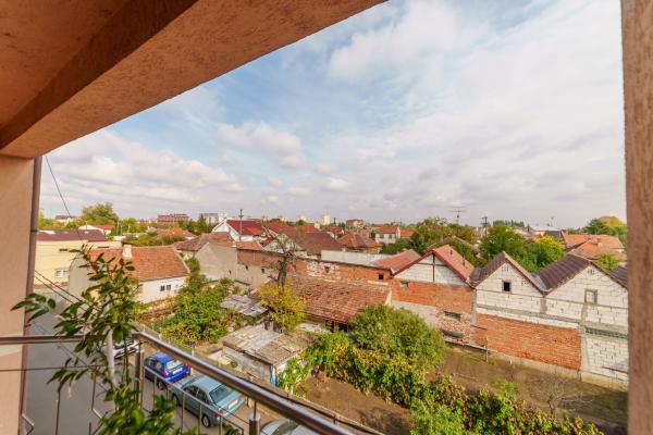 Apartament cu 3 camere zona Tabacovici - Aradul Nou