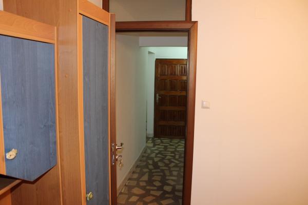 Apartament 2 camere, strada Tineretului, Rovinari