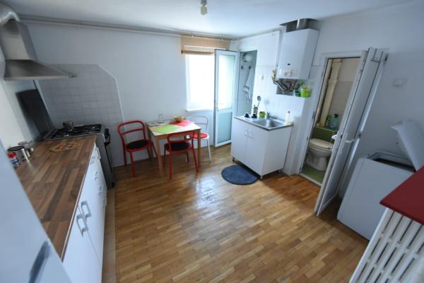 Apartament cu 2 camere in zona Capitale - Dorobanti