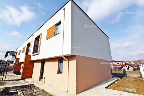 Casa 4 camere Livezeni 110 mp - design modern